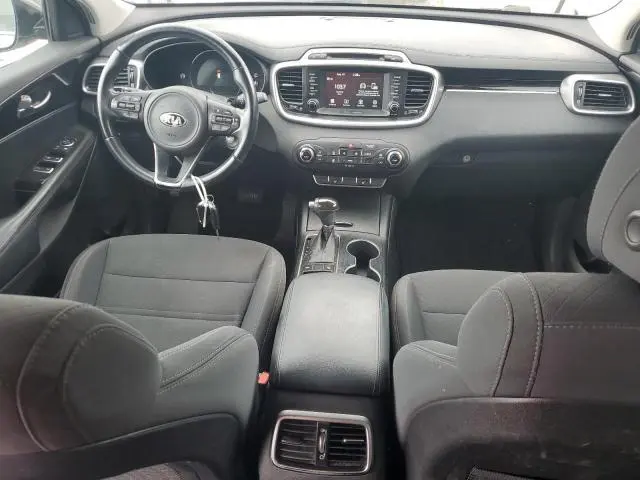 2017 KIA SORENTO LX  