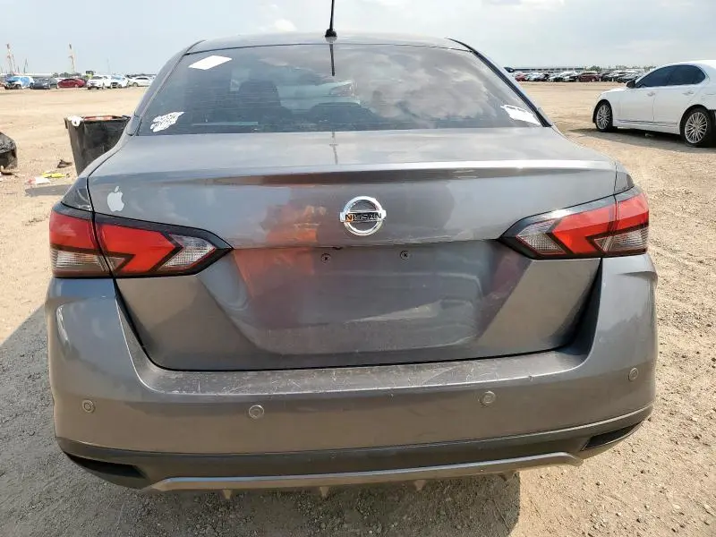 2020 NISSAN VERSA S  
