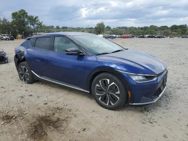 2024 KIA EV6 LIGHT  