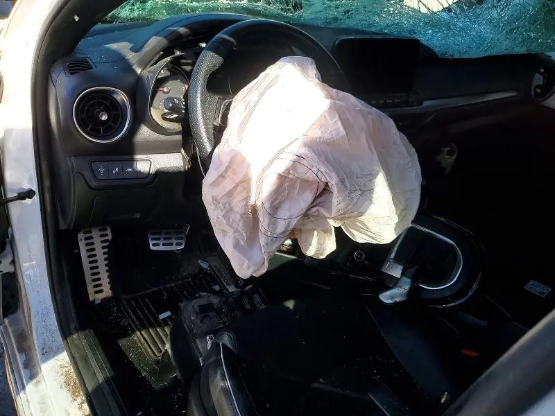 2021 KIA FORTE GT LINE  