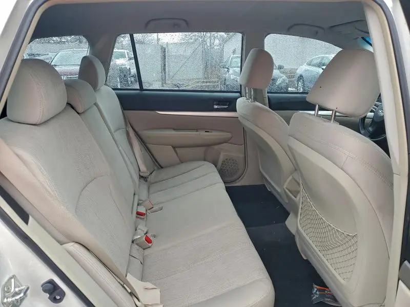 2013 SUBARU OUTBACK 2.5I  