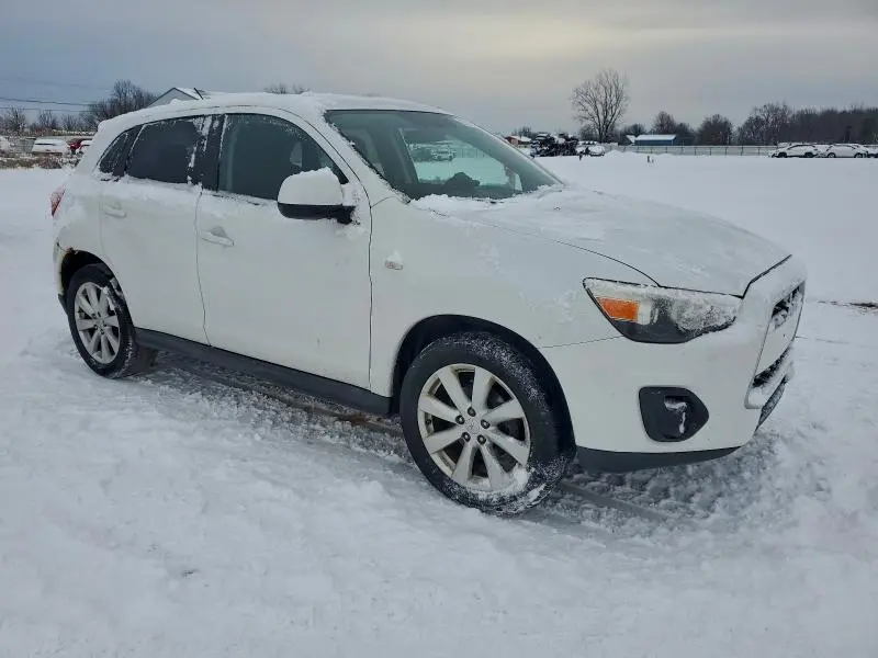 2014 MITSUBISHI OUTLANDER SPORT ES  