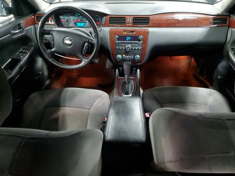 2010 CHEVROLET IMPALA LT  