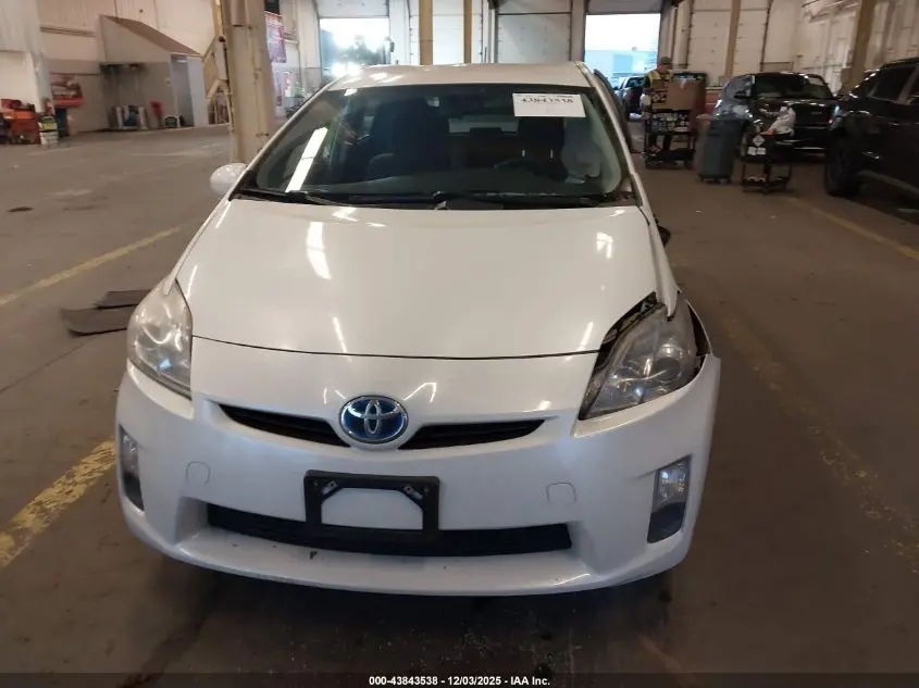 2011 TOYOTA PRIUS TWO