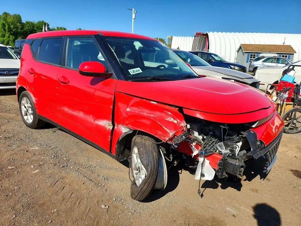 2024 KIA SOUL LX  