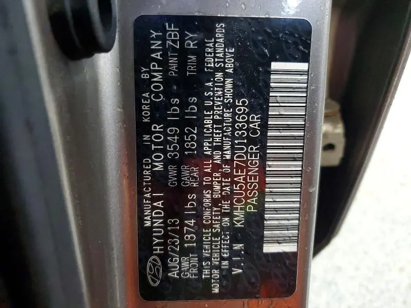 2013 HYUNDAI ACCENT SE  