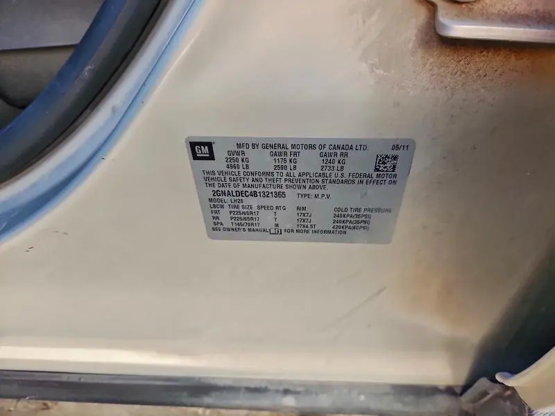 2011 CHEVROLET EQUINOX LT  