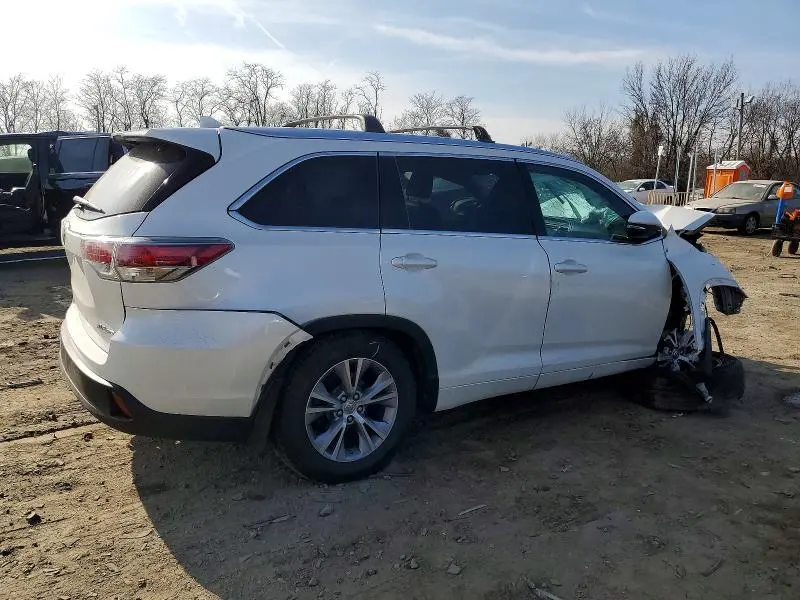 2014 TOYOTA HIGHLANDER XLE  