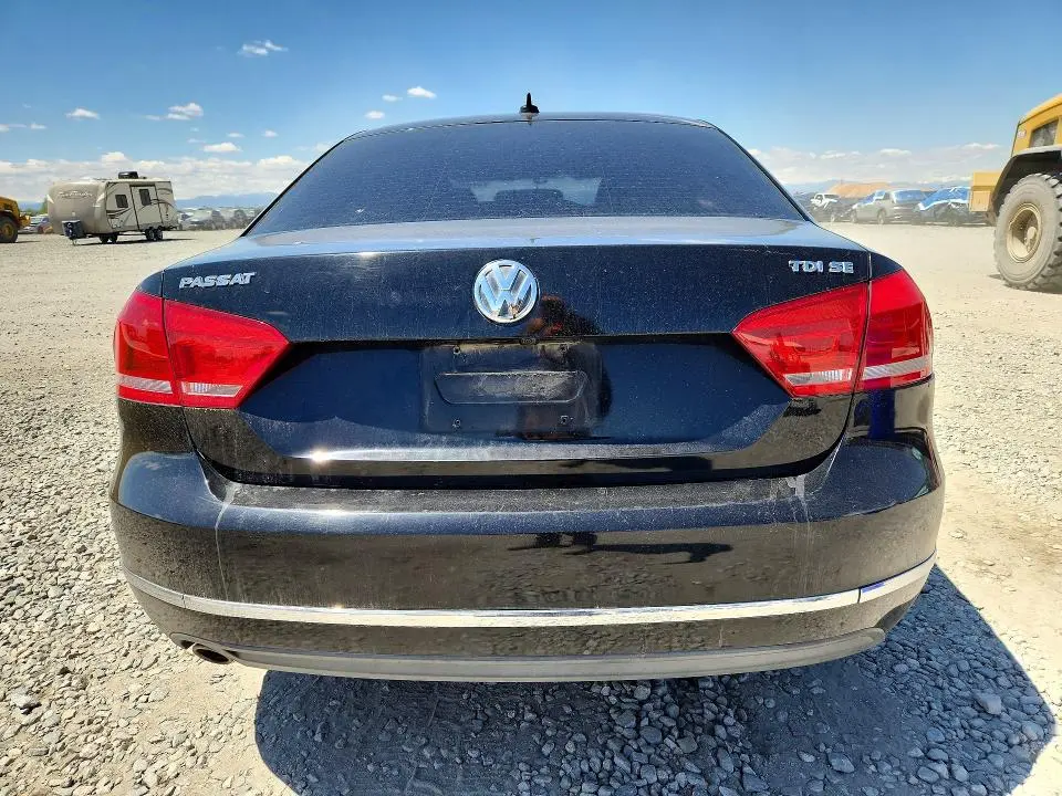 2014 VOLKSWAGEN PASSAT SE  