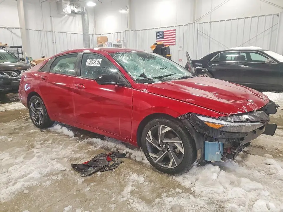 2025 HYUNDAI ELANTRA SEL SPORT  