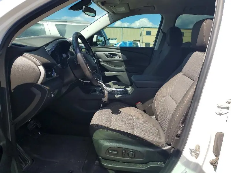 2019 CHEVROLET TRAVERSE LT  
