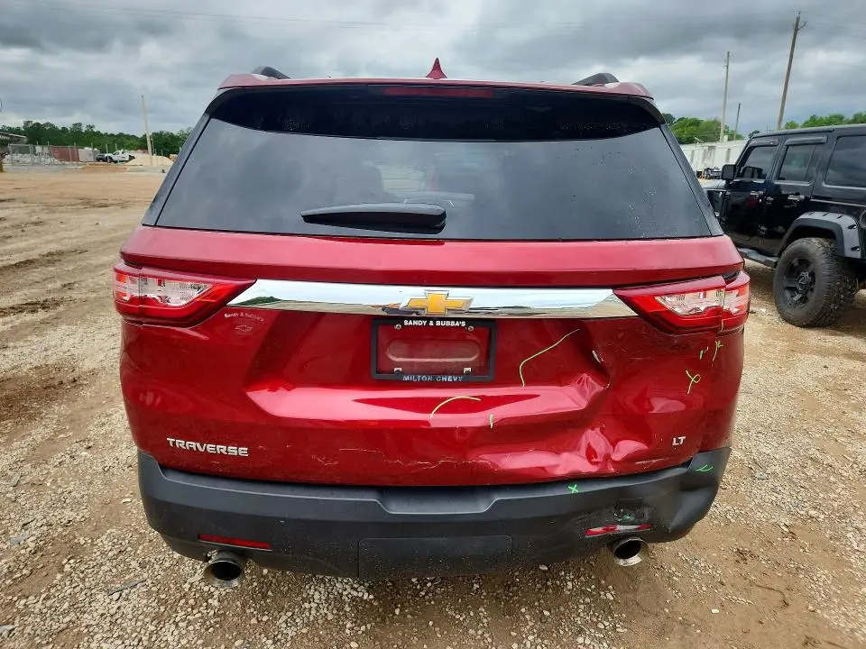 2019 CHEVROLET TRAVERSE LT  