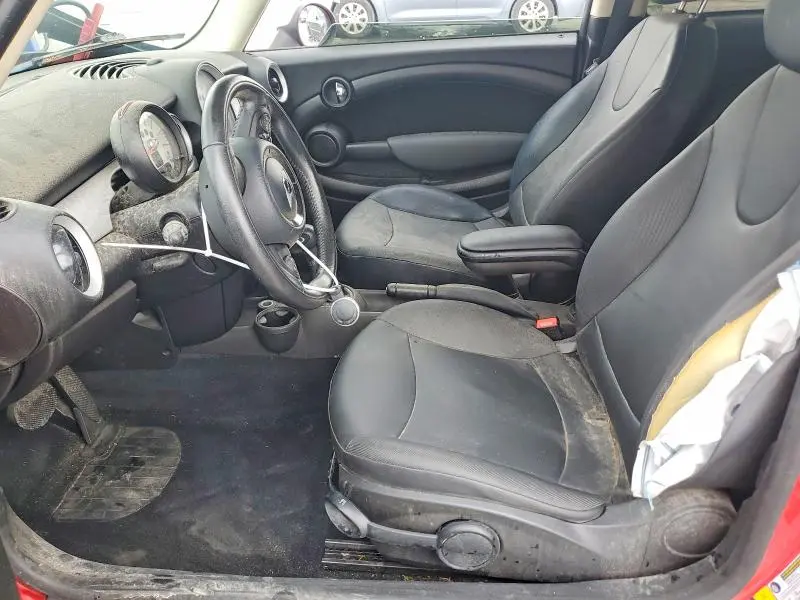 2012 MINI COOPER   