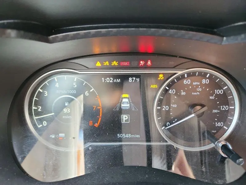 2024 NISSAN VERSA SV  
