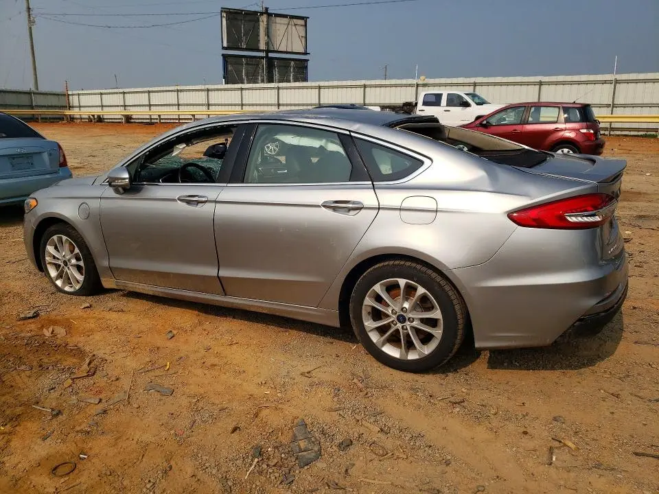 2020 FORD FUSION TITANIUM  