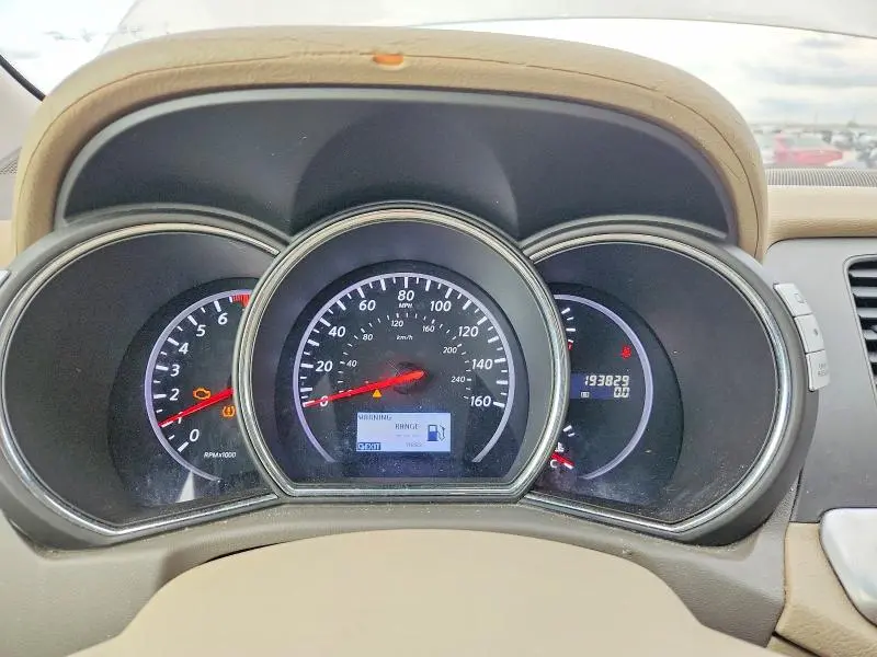 2011 NISSAN MURANO S  