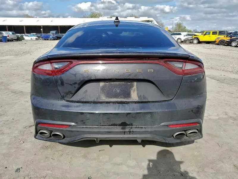 2019 KIA STINGER GT1  