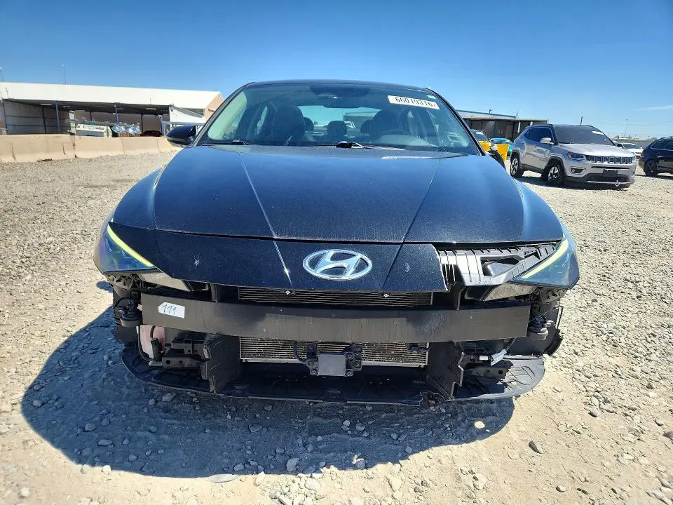 2021 HYUNDAI ELANTRA LIMITED  