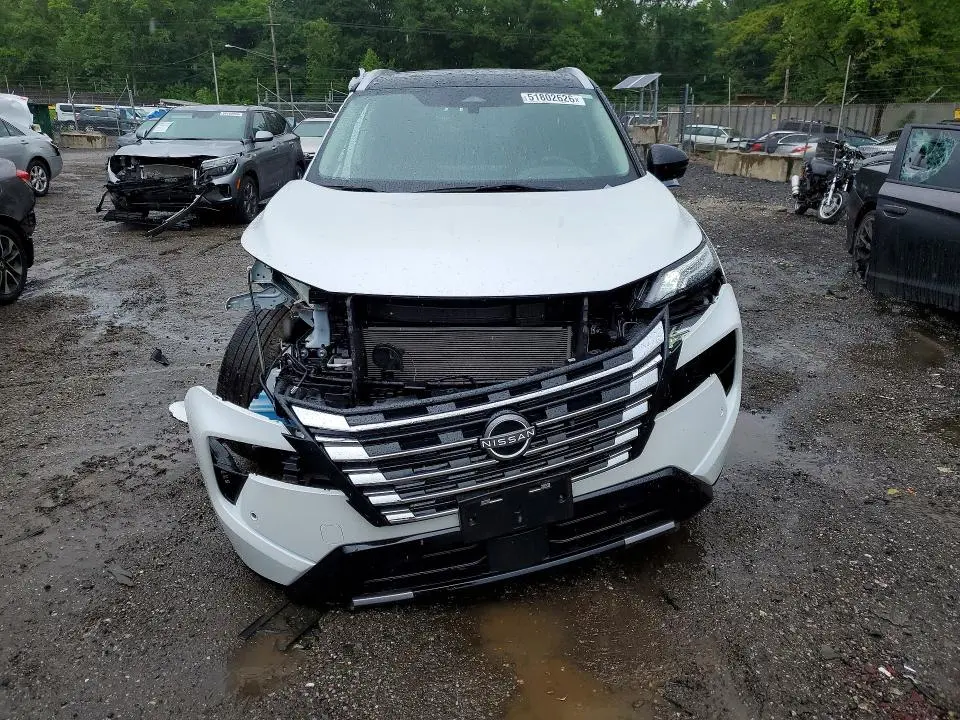 2024 NISSAN ROGUE PLATINUM  