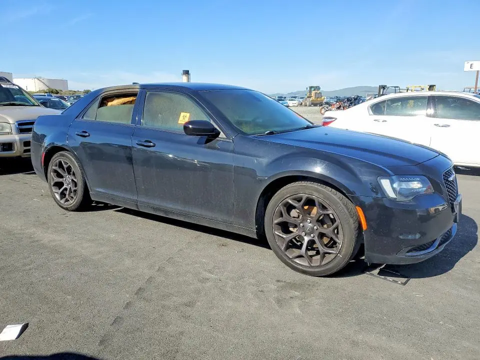 2019 CHRYSLER 300 TOURING  