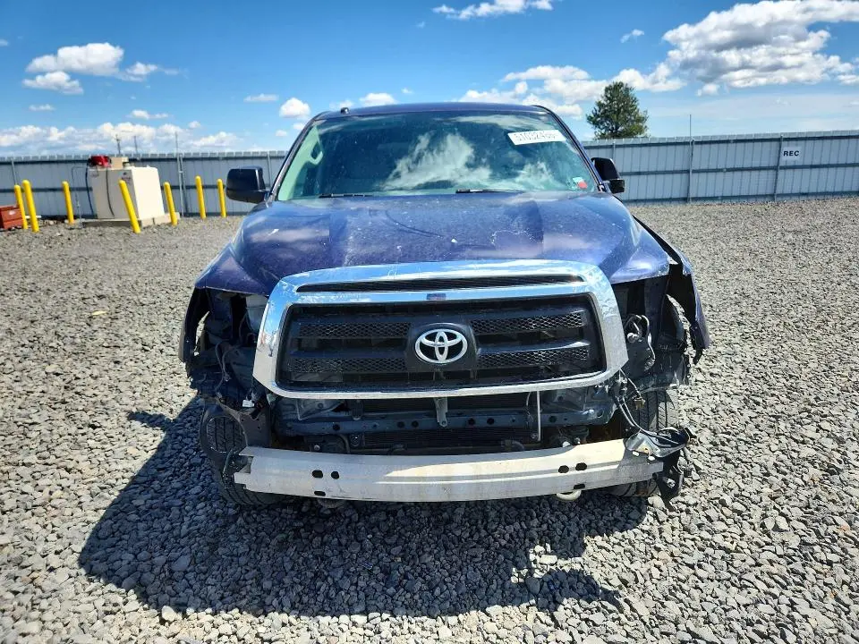 2010 TOYOTA TUNDRA CREWMAX SR5  