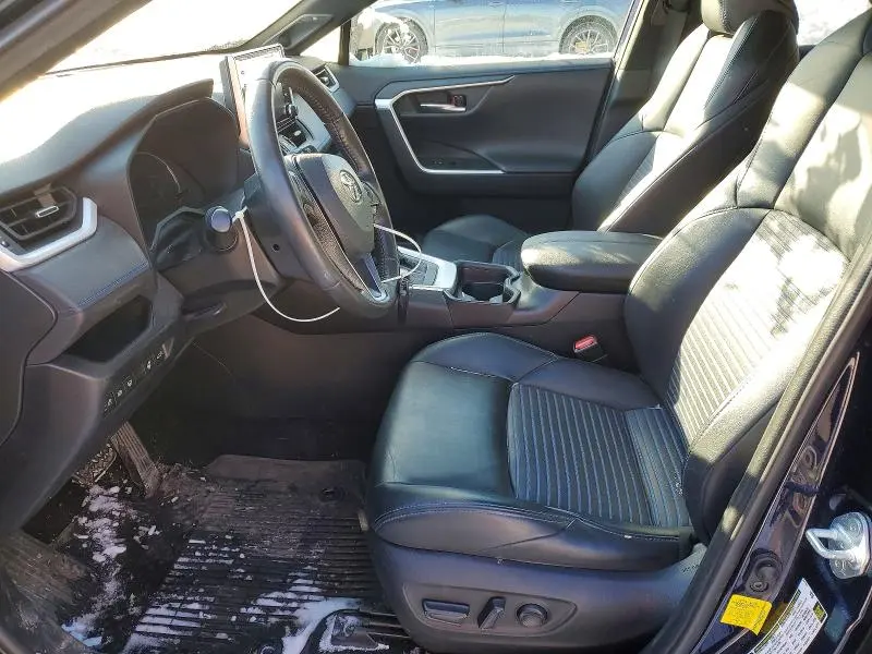 2021 TOYOTA RAV4 XSE  