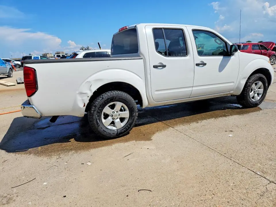 2012 NISSAN FRONTIER S  