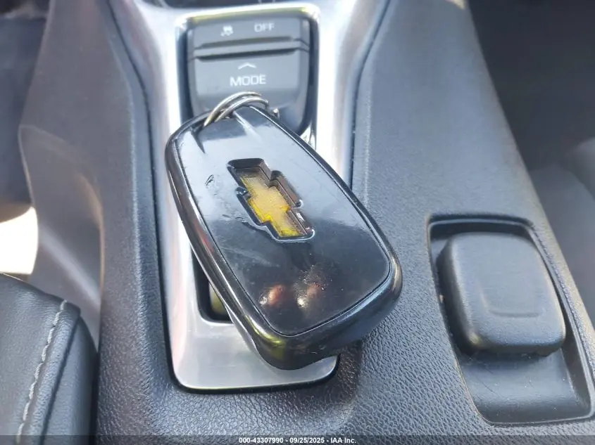 2017 CHEVROLET CAMARO 1LT