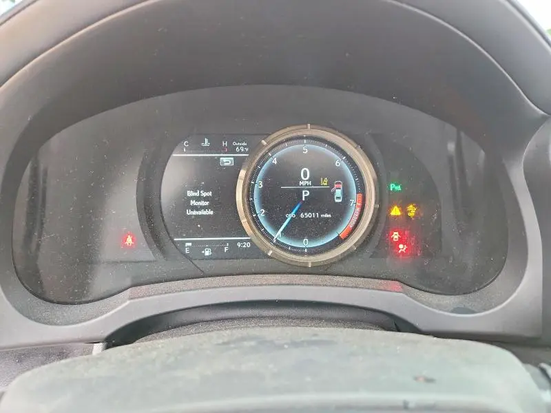 2019 LEXUS IS 300  