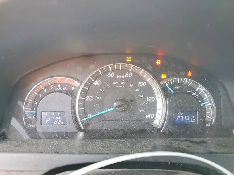 2013 TOYOTA CAMRY SE  