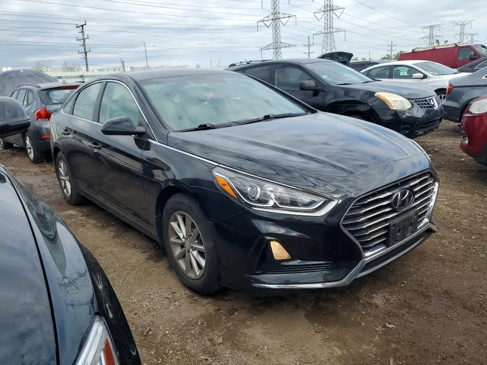 2018 HYUNDAI SONATA SE  