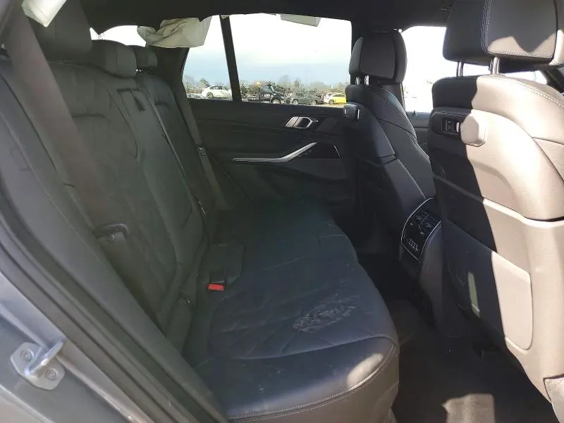 2024 BMW X5 XDRIVE50E  