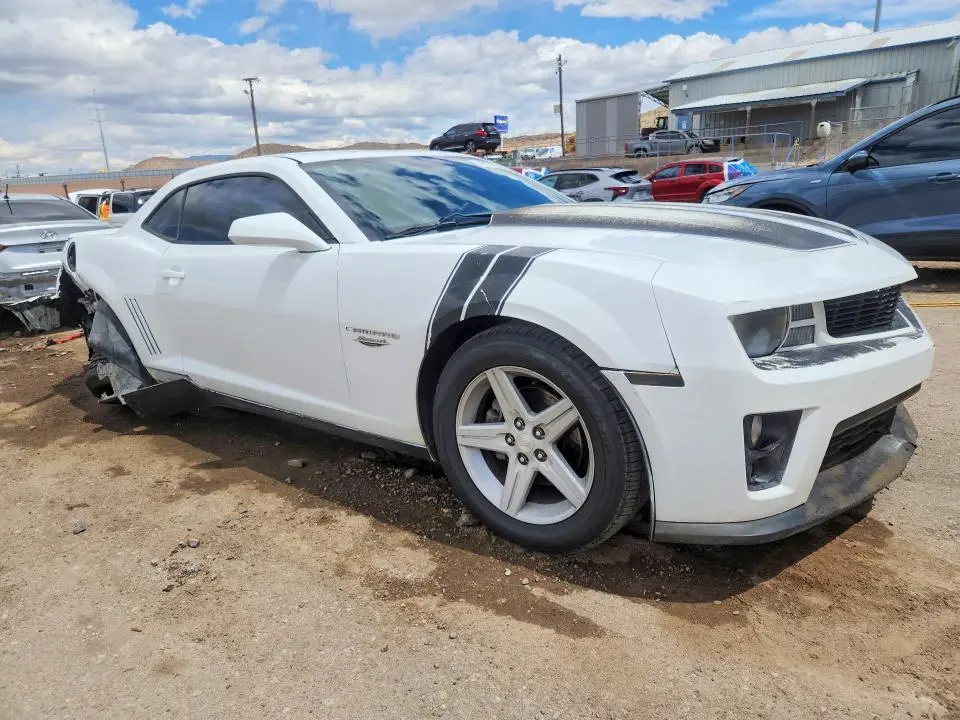 2011 CHEVROLET CAMARO LT  