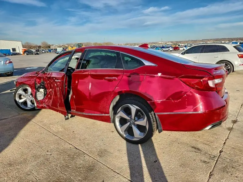 2018 HONDA ACCORD TOURING  