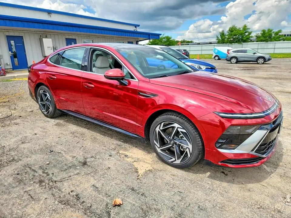 2024 HYUNDAI SONATA SEL  