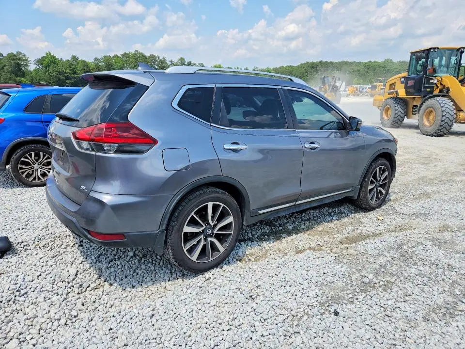 2018 NISSAN ROGUE SL  