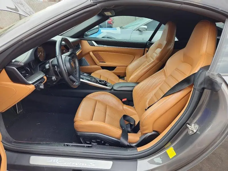 2022 PORSCHE 911   