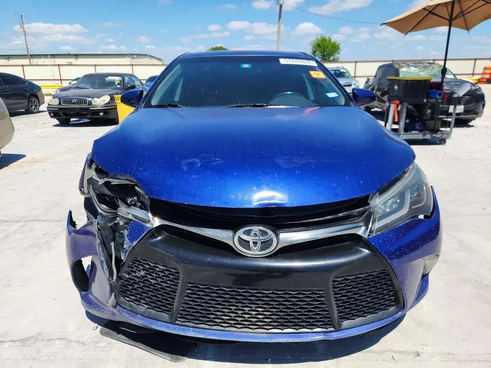 2015 TOYOTA CAMRY XSE  