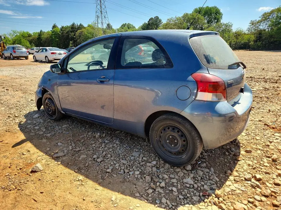 2010 TOYOTA YARIS BASE  