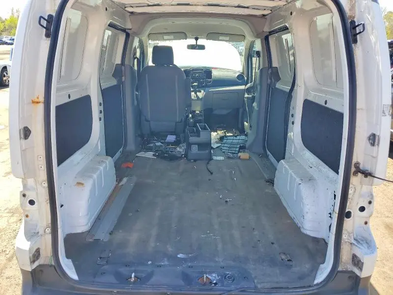 2015 NISSAN NV200 S  