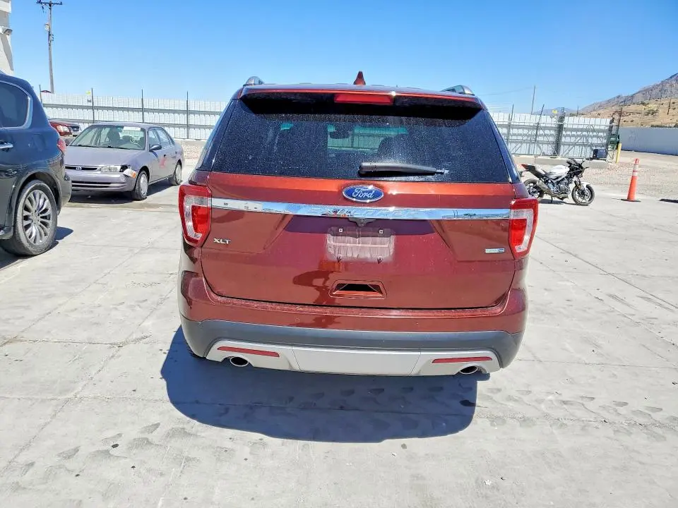 2016 FORD EXPLORER XLT  