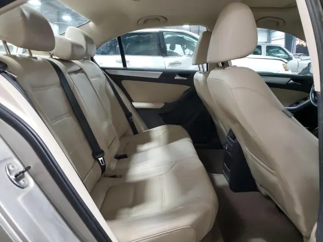 2012 VOLKSWAGEN JETTA TDI  