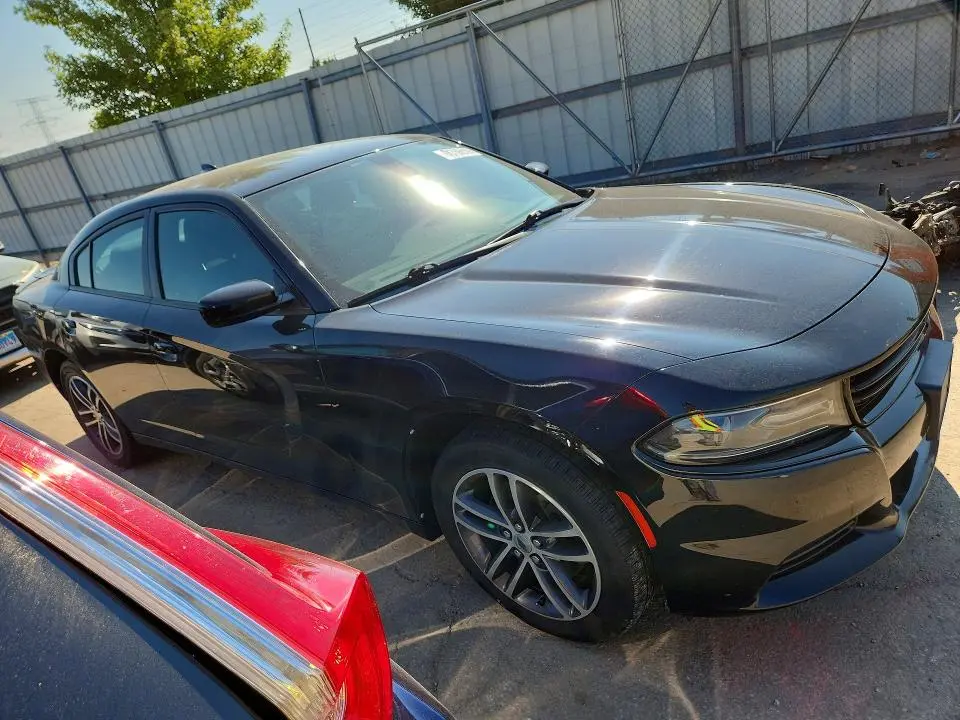 2019 DODGE CHARGER SXT  