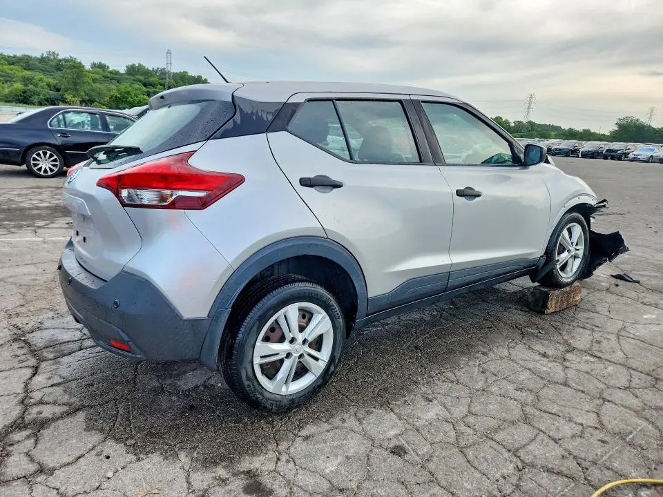 2020 NISSAN KICKS S  
