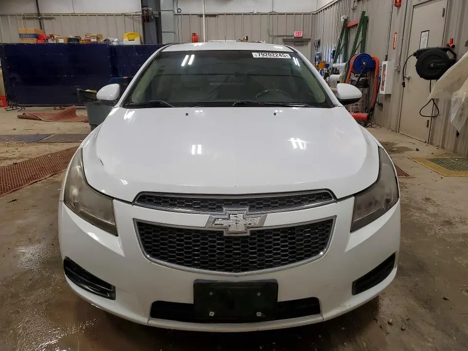 2013 CHEVROLET CRUZE LT  