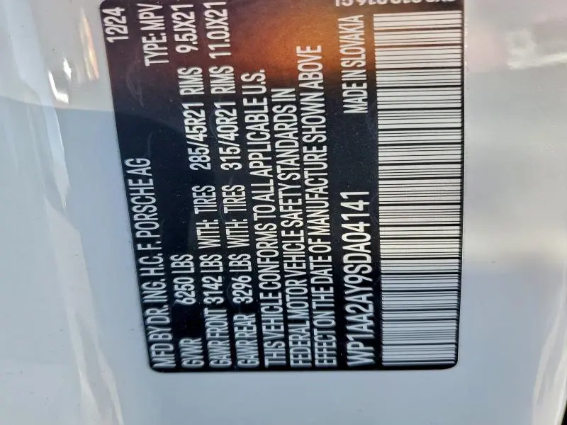 2025 PORSCHE CAYENNE   