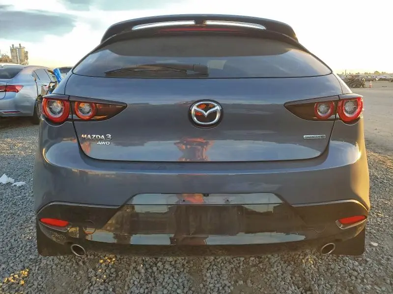 2025 MAZDA 3 PREFERRED  