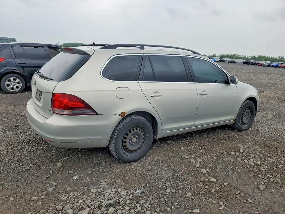 2011 VOLKSWAGEN JETTA S  