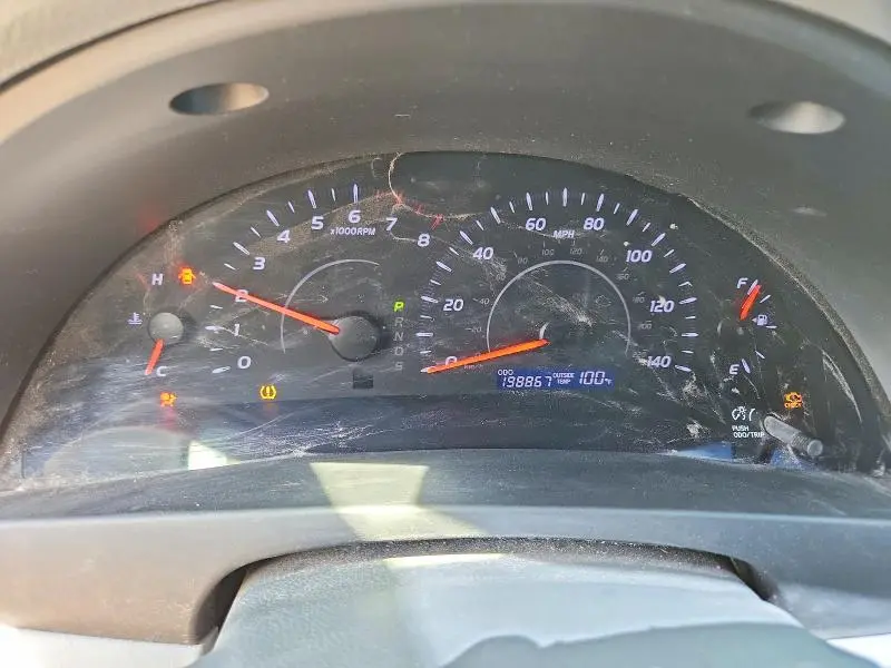 2011 TOYOTA CAMRY LE  