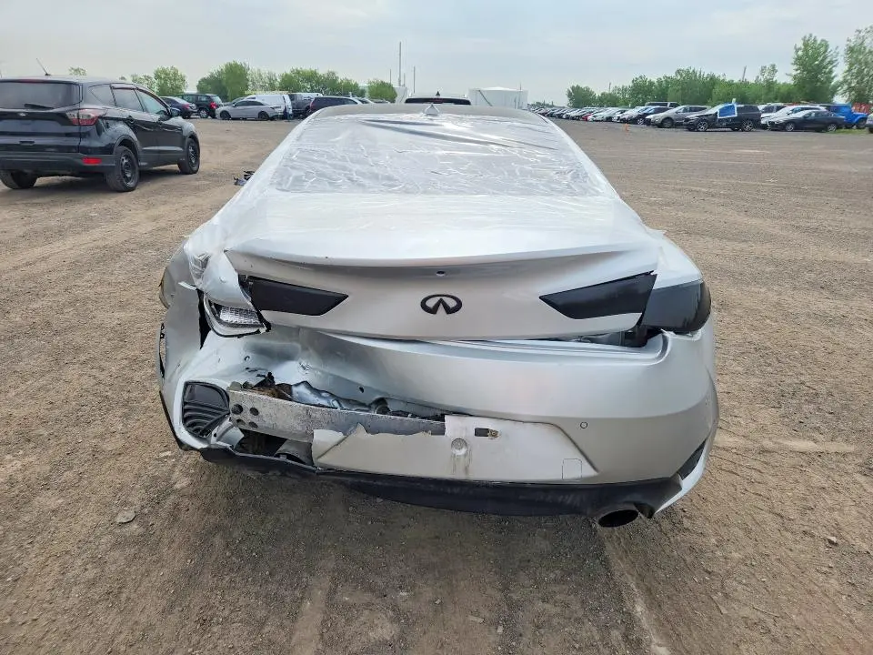 2017 INFINITI Q60 RED SPORT 400  